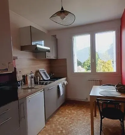 Tsara Apartment *